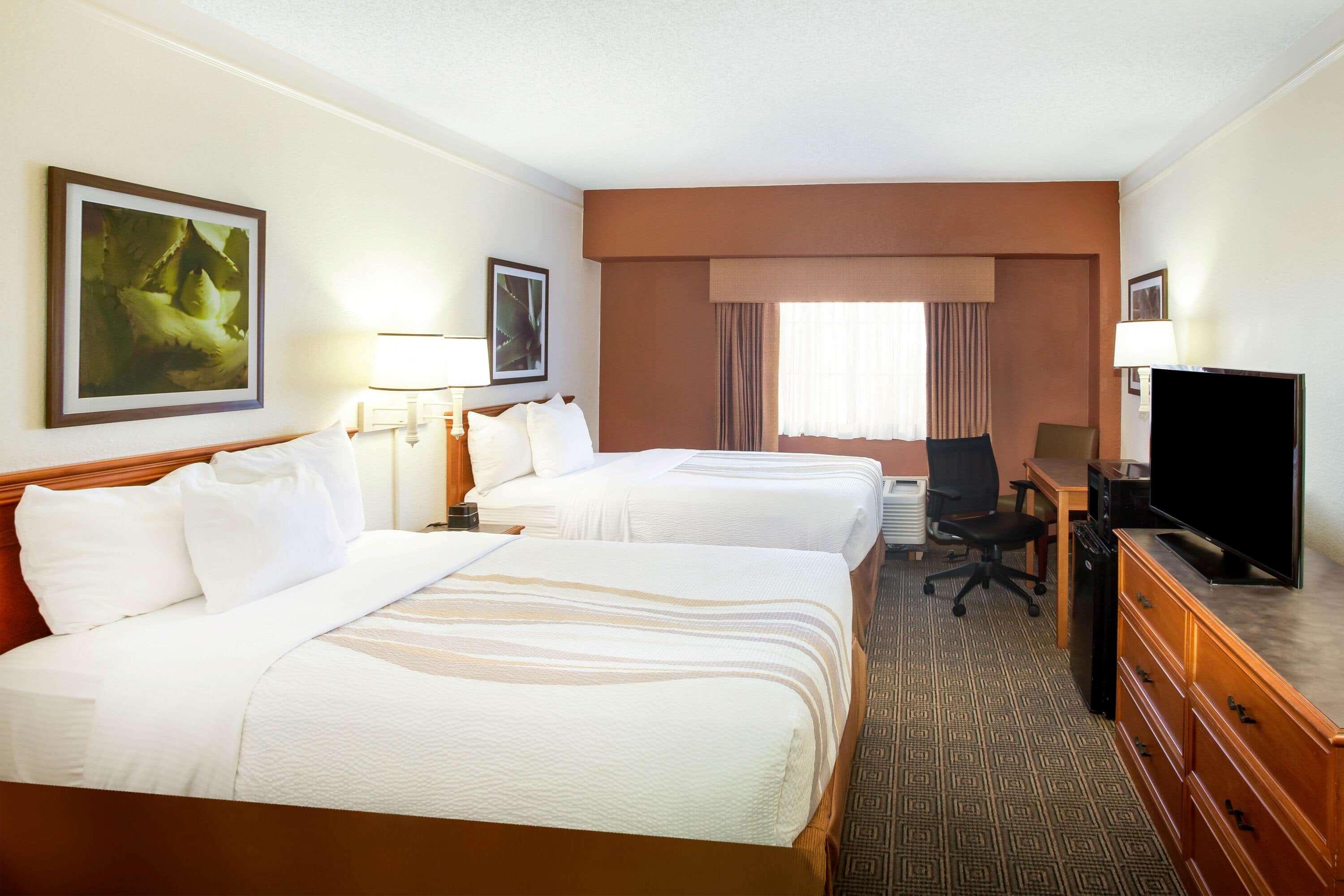 La Quinta Inn By Wyndham Austin Capitol / Downtown Екстер'єр фото