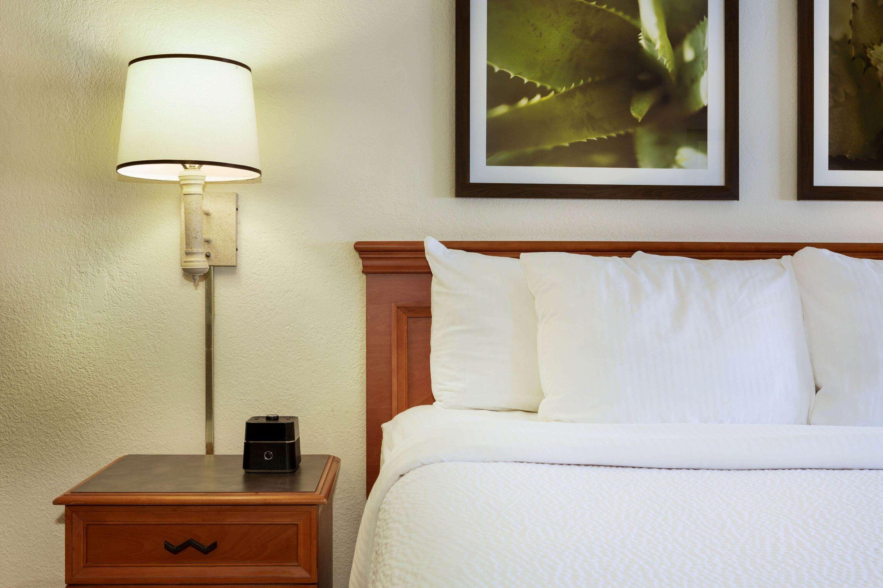 La Quinta Inn By Wyndham Austin Capitol / Downtown Екстер'єр фото